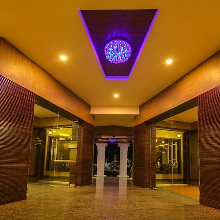 Saubhagya Inn International 勒克瑙 外观 照片