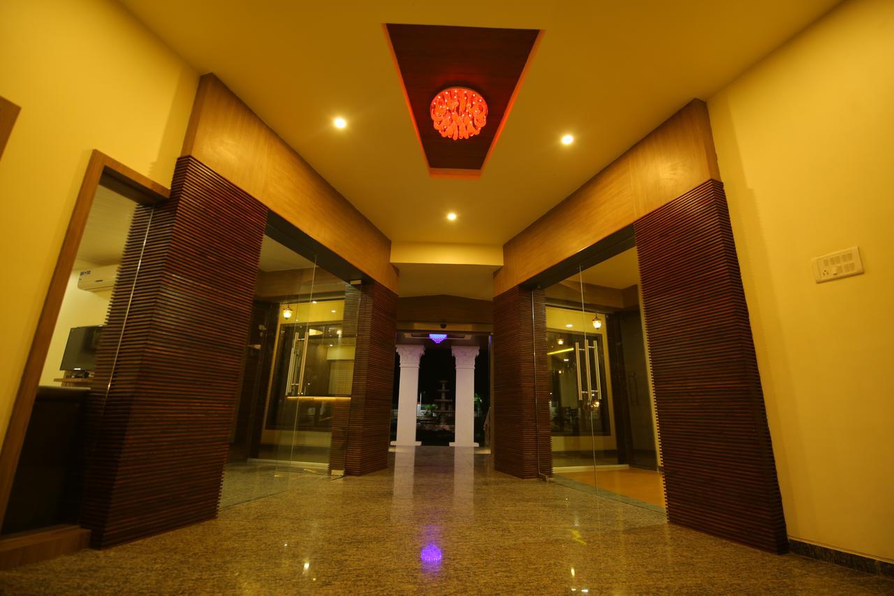 Saubhagya Inn International 勒克瑙 外观 照片