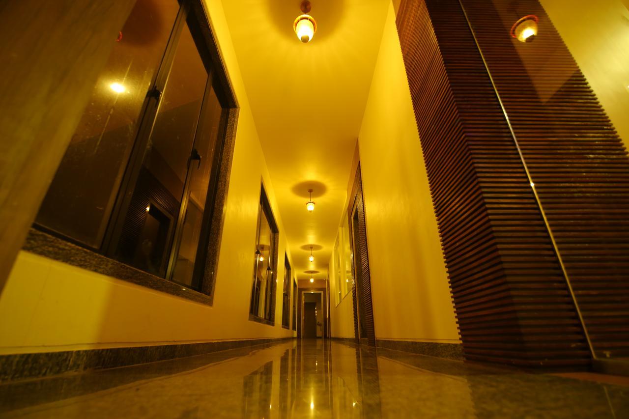 Saubhagya Inn International 勒克瑙 外观 照片